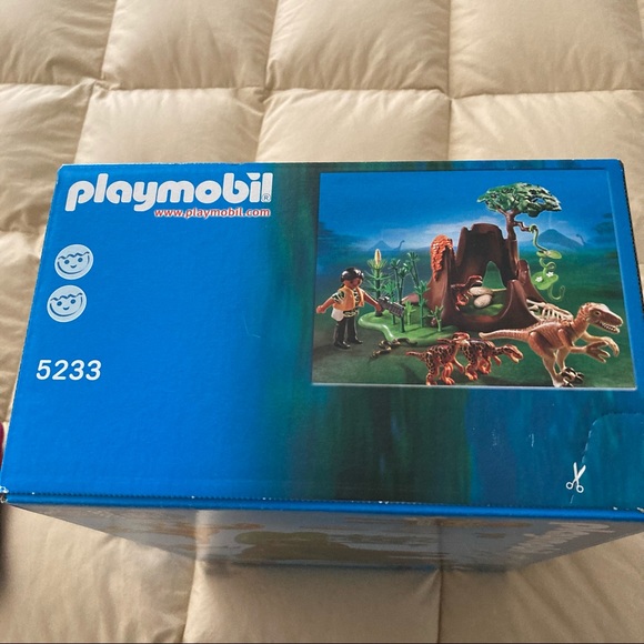 Playmobil Dinos Velociraptor Nest #5233 Retired Set - Picture 5 of 8
